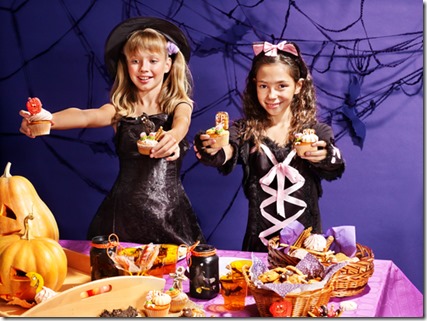 6 Cheap Activities for Kid' Halloween Parties